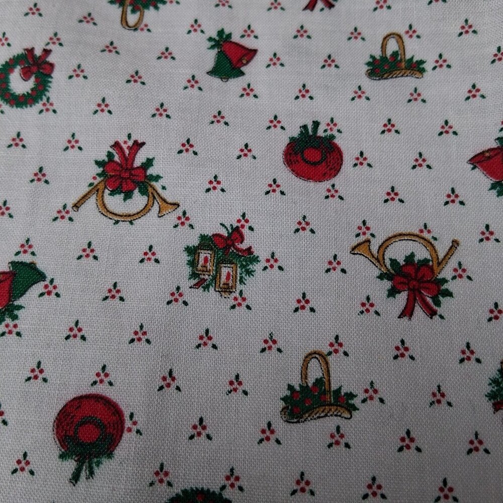Handmade Patchwork Christmas Apron Santa Claus Wreath French Horn One Size - Picture 12 of 16